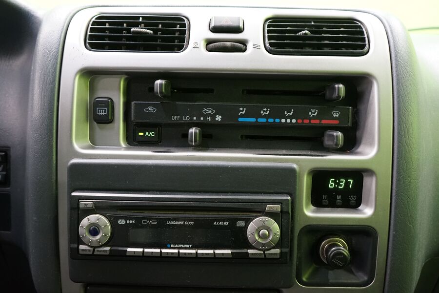 Toyota Hiace vaihtoauto