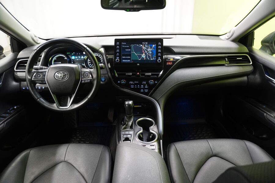 Toyota Camry vaihtoauto