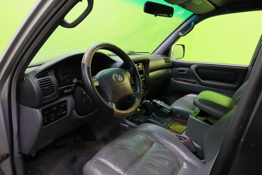 Toyota Land Cruiser vaihtoauto