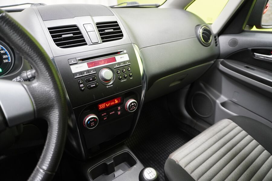 Suzuki SX4 vaihtoauto