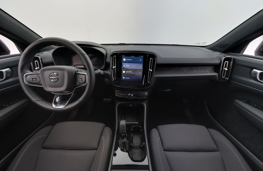 Volvo C40 vaihtoauto