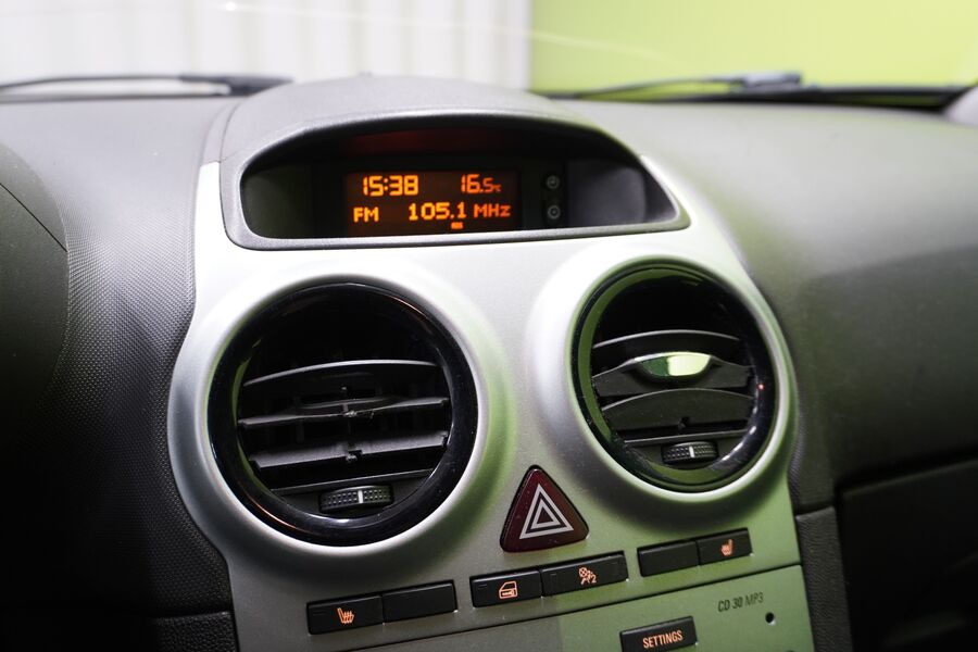 Opel Corsa vaihtoauto