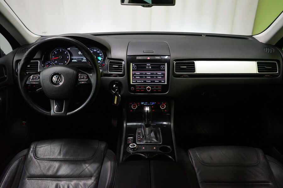 Volkswagen Touareg vaihtoauto