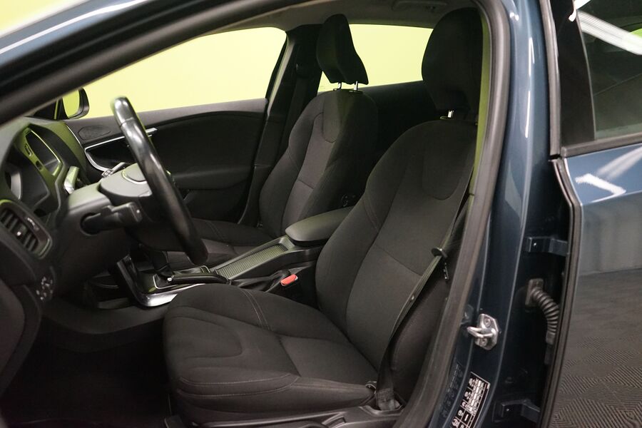 Volvo V40 vaihtoauto