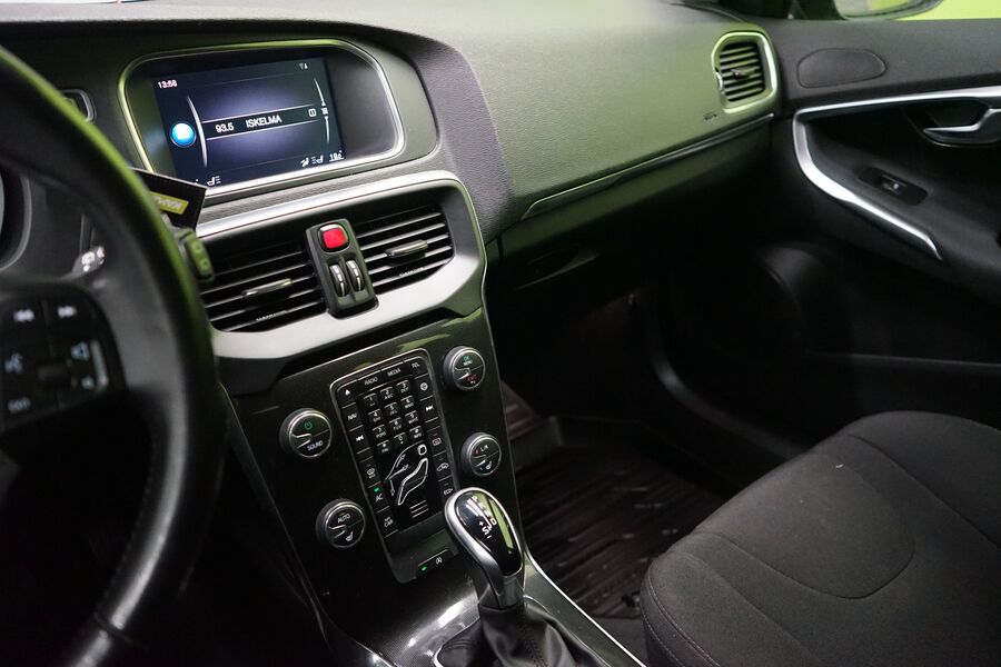Volvo V40 vaihtoauto