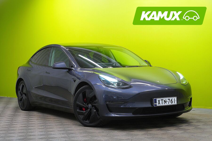 Tesla Model 3 vaihtoauto