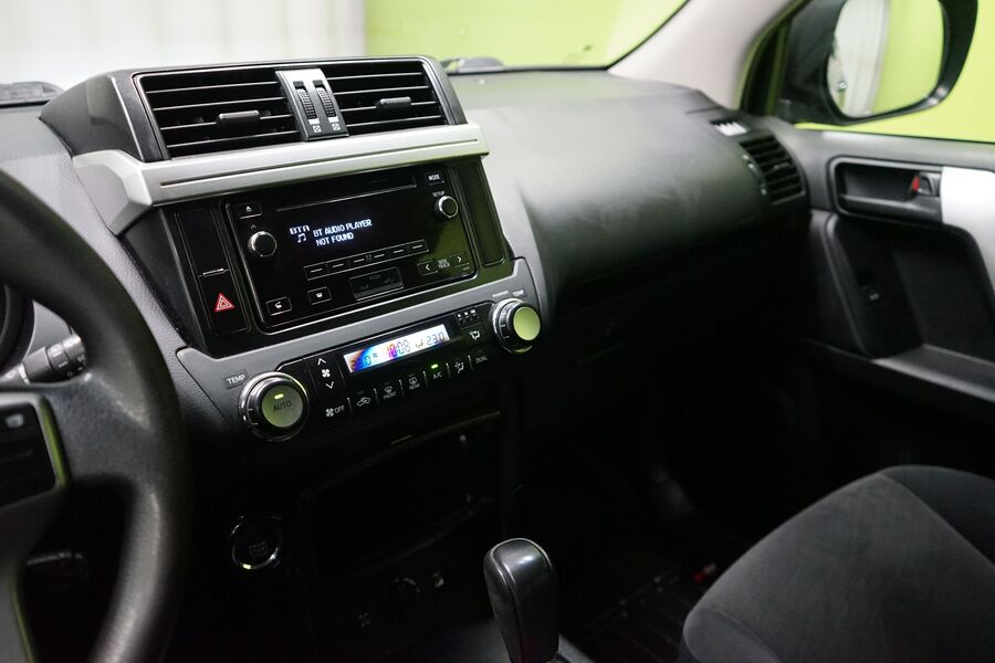 Toyota Land Cruiser vaihtoauto