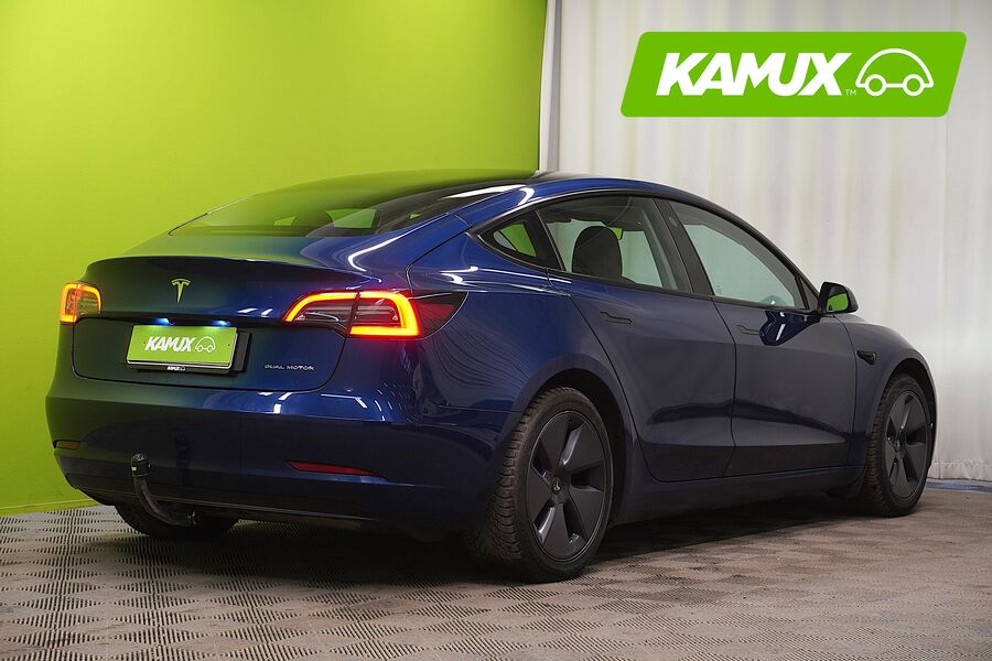 Tesla Model 3 vaihtoauto