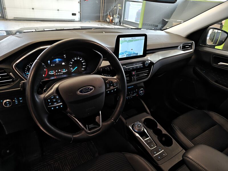 Ford Kuga vaihtoauto