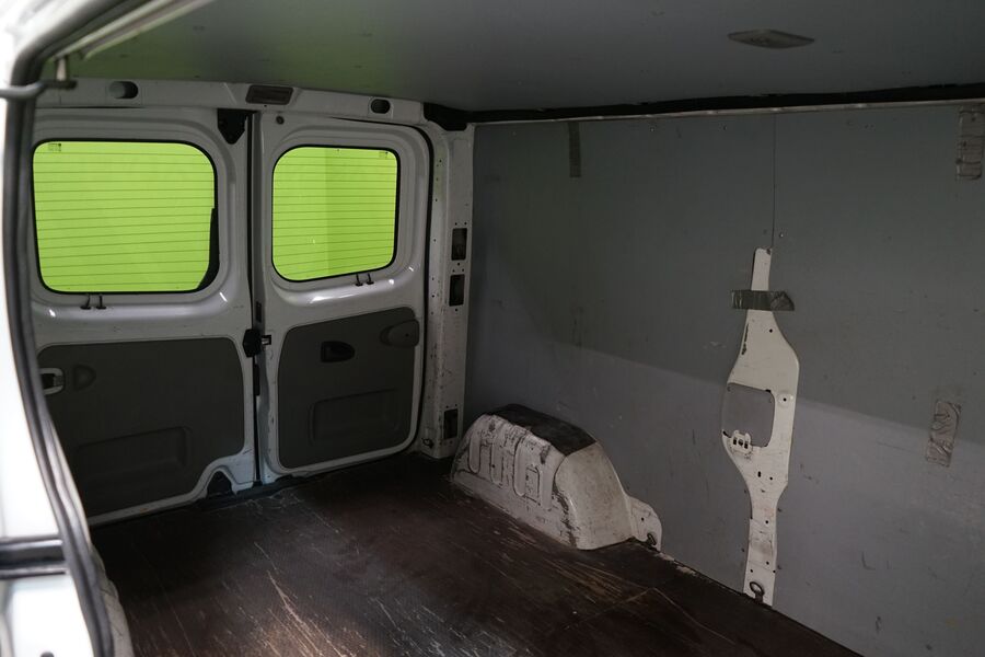 Nissan Primastar vaihtoauto