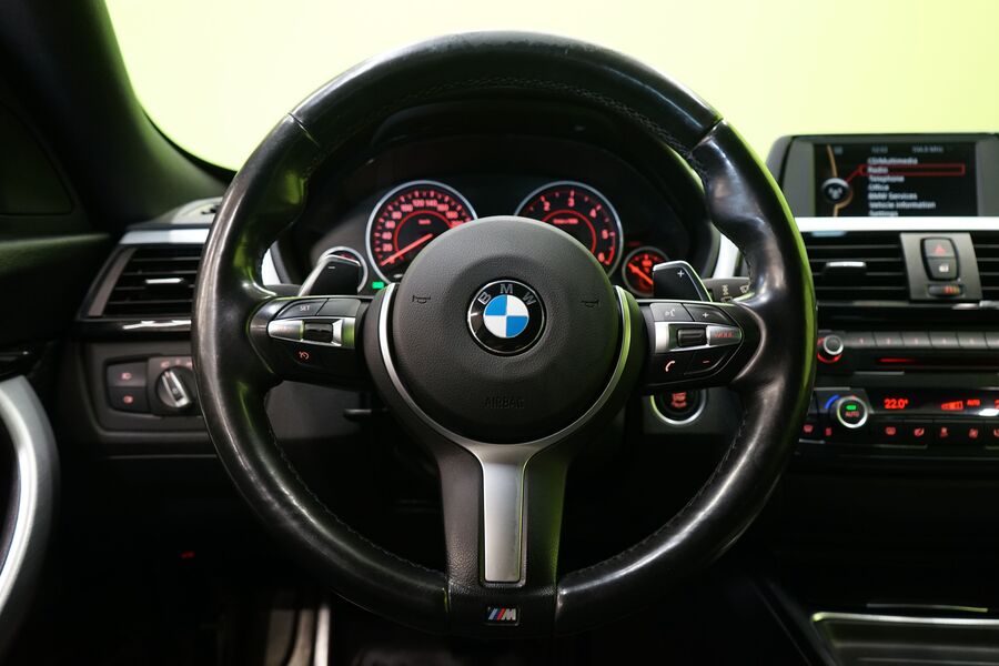 BMW 320 vaihtoauto