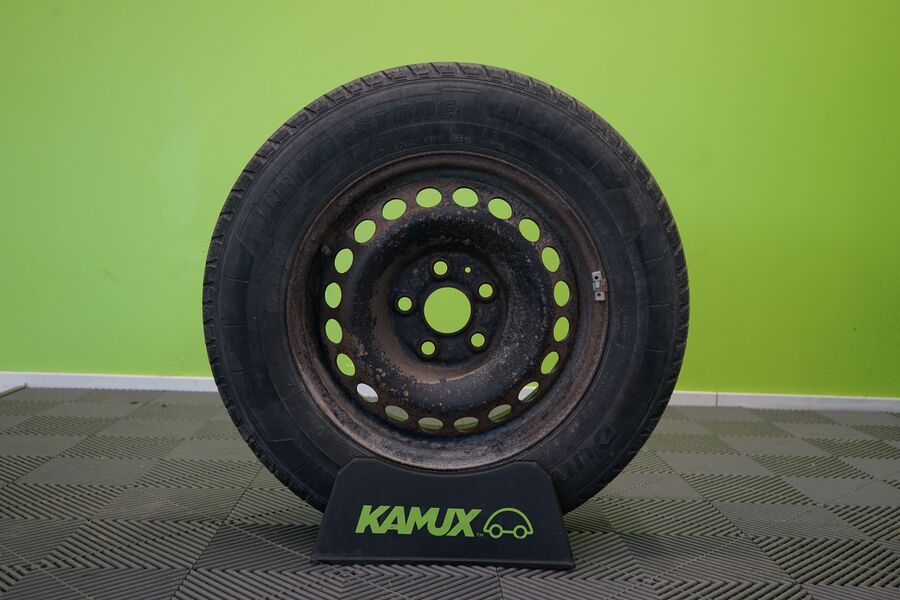 Volkswagen Caravelle vaihtoauto