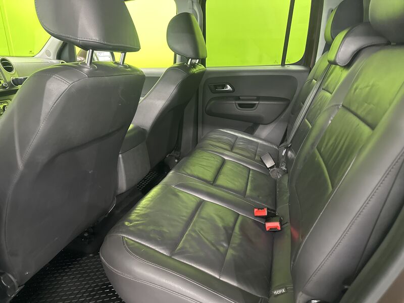 Volkswagen Amarok vaihtoauto