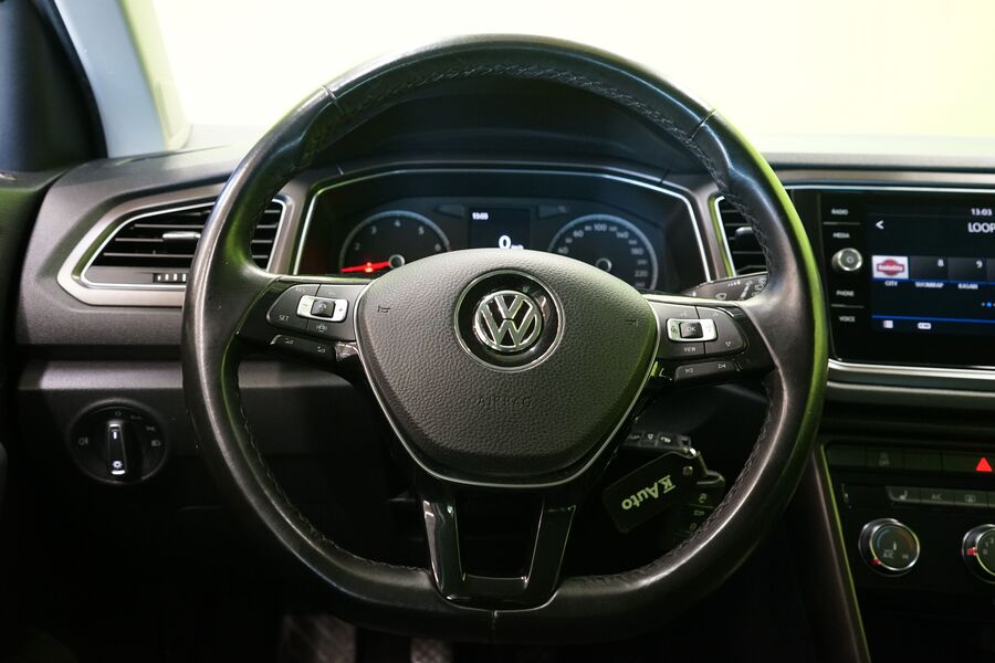 Volkswagen T-Roc vaihtoauto