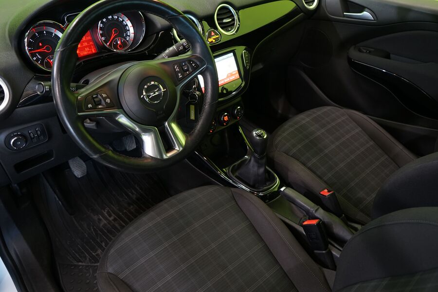 Opel Adam vaihtoauto