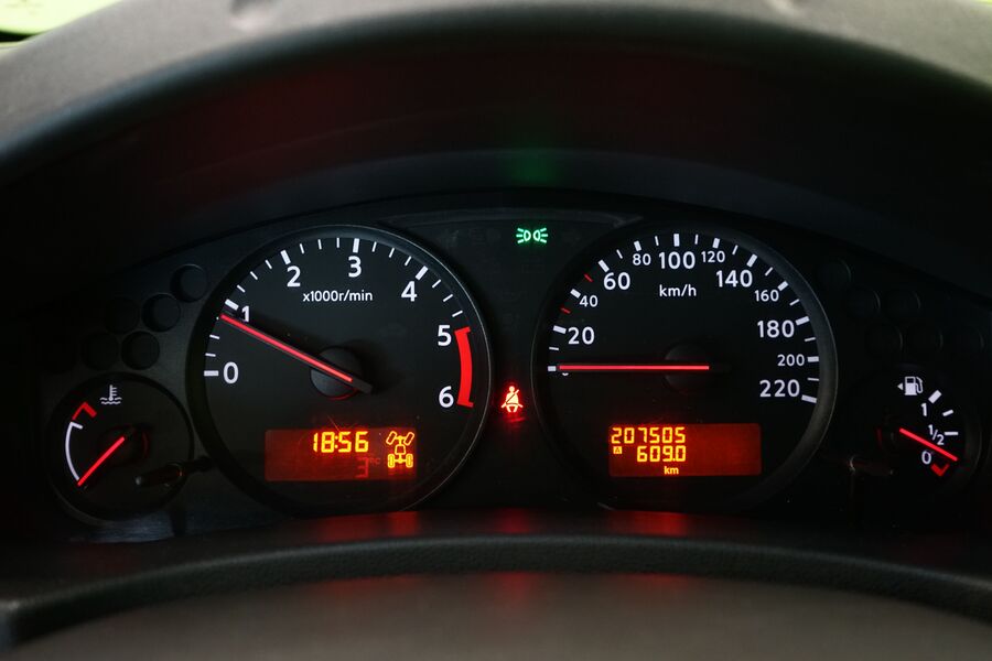 Nissan Navara vaihtoauto