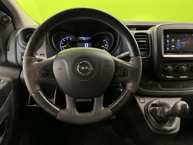 Opel Vivaro vaihtoauto