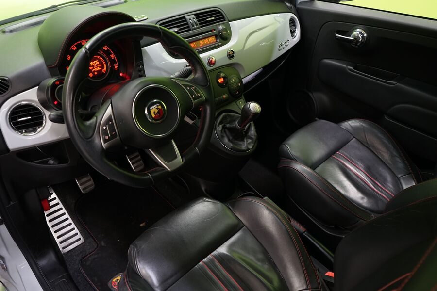 Fiat-Abarth 500 vaihtoauto