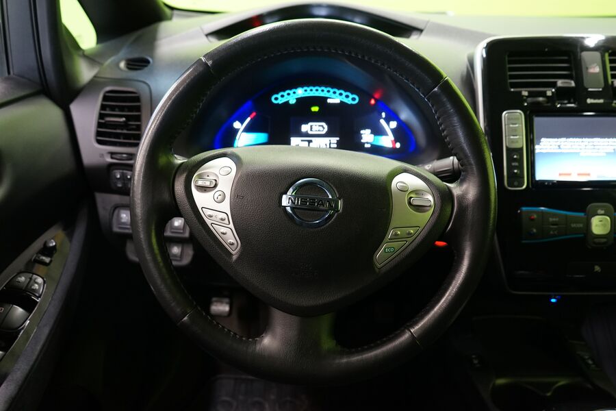 Nissan Leaf vaihtoauto