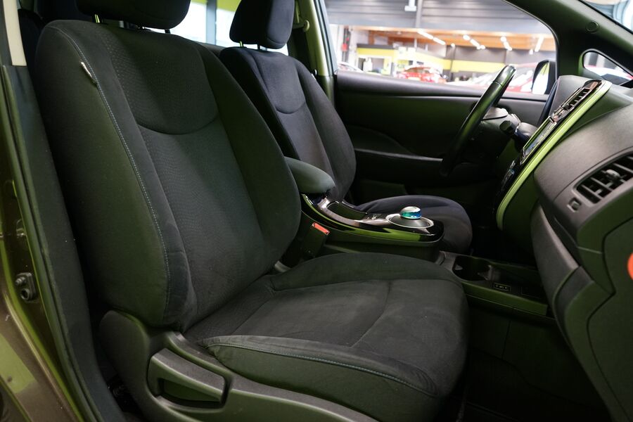 Nissan Leaf vaihtoauto