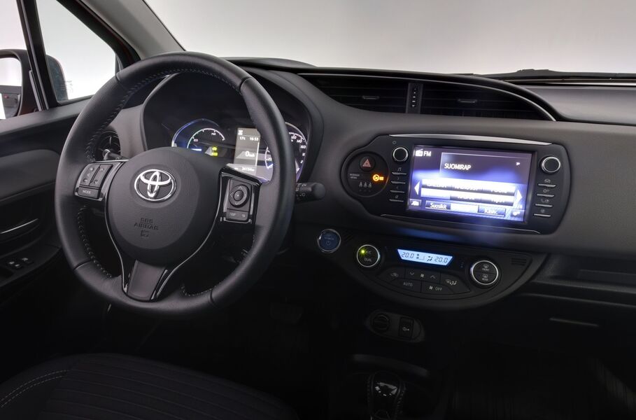 Toyota Yaris vaihtoauto