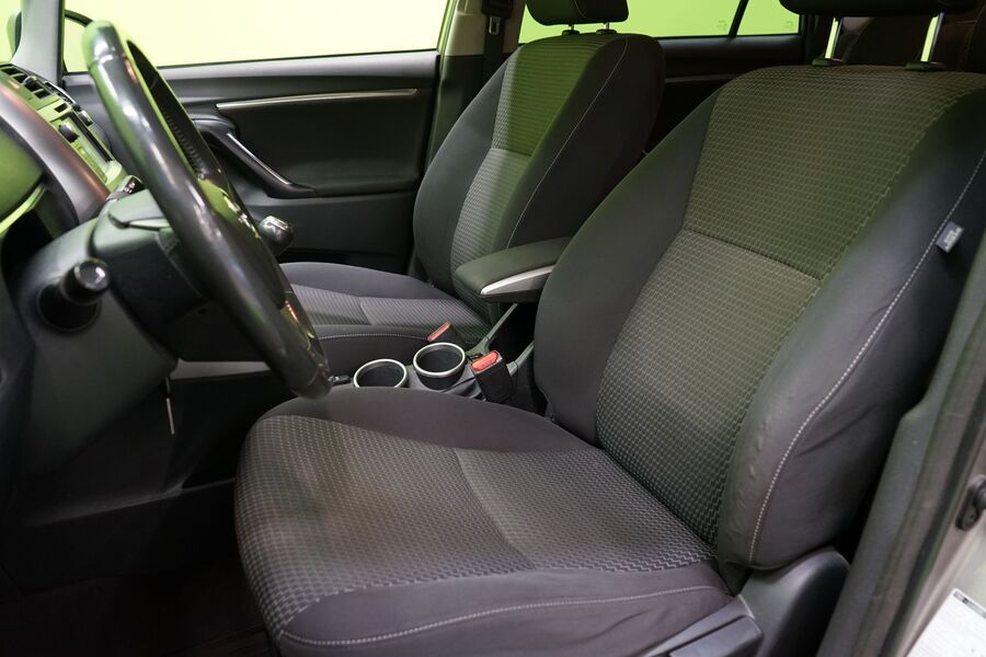 Toyota Verso vaihtoauto