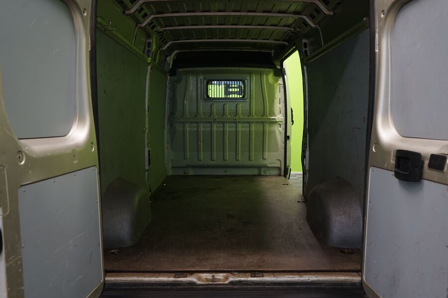 Peugeot Boxer vaihtoauto