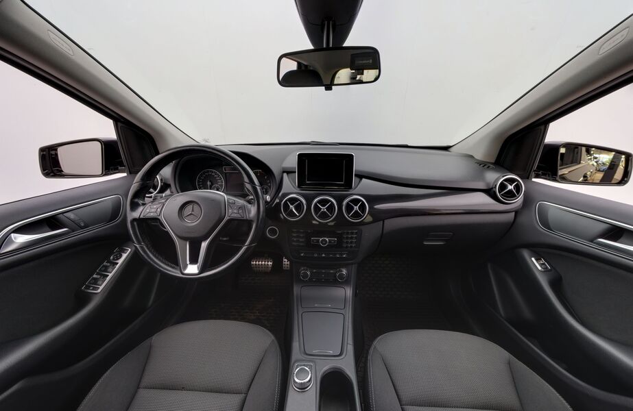 Mercedes-Benz B vaihtoauto