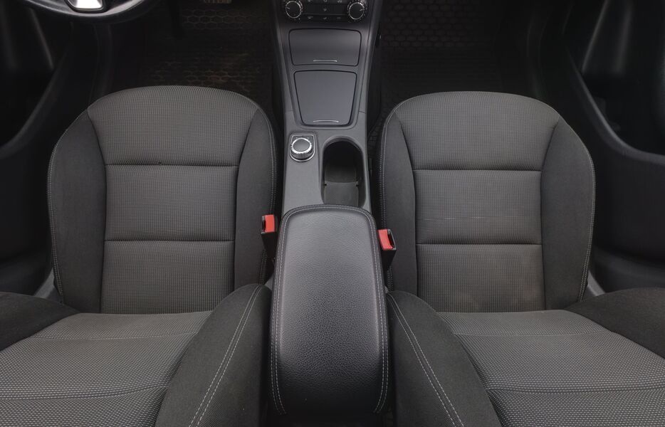 Mercedes-Benz B vaihtoauto