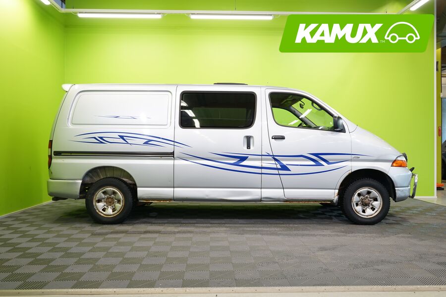 Toyota Hiace vaihtoauto