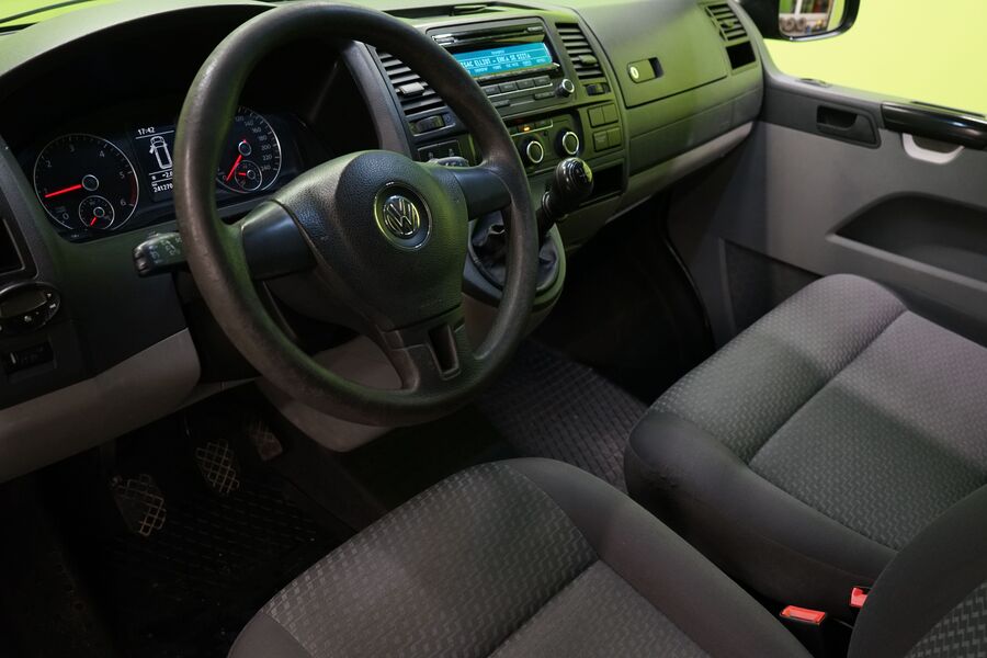 Volkswagen Transporter vaihtoauto