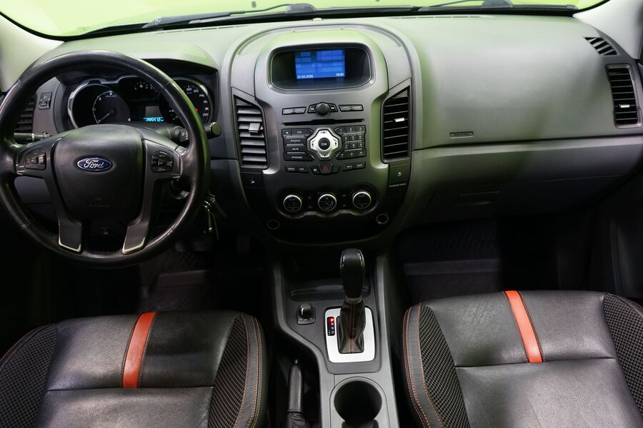 Ford Ranger vaihtoauto