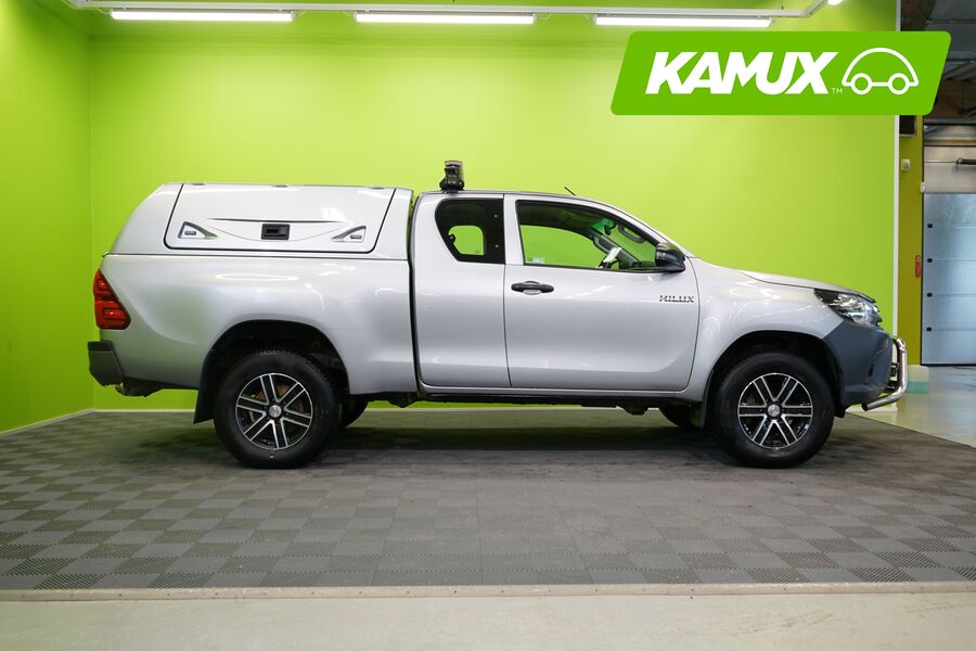 Toyota Hilux vaihtoauto