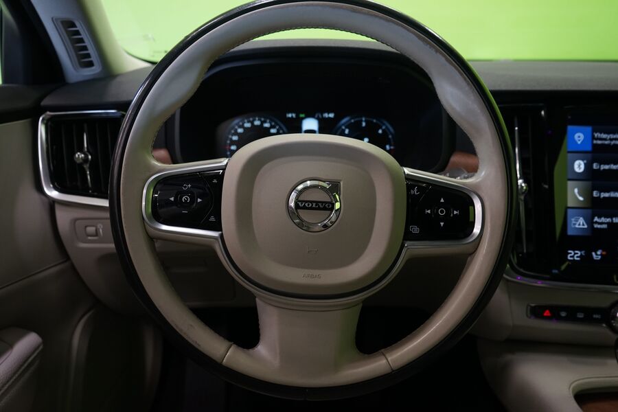 Volvo S90 vaihtoauto