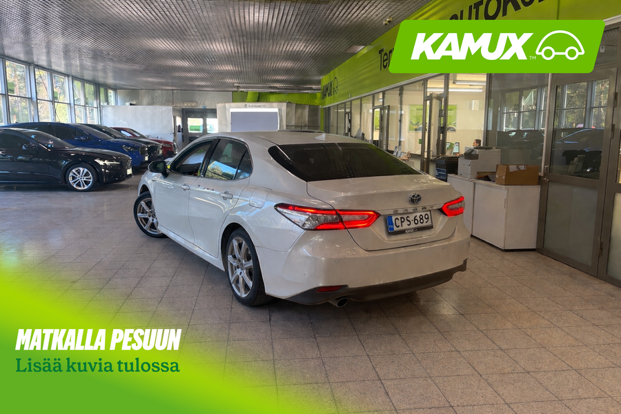 Toyota Camry vaihtoauto