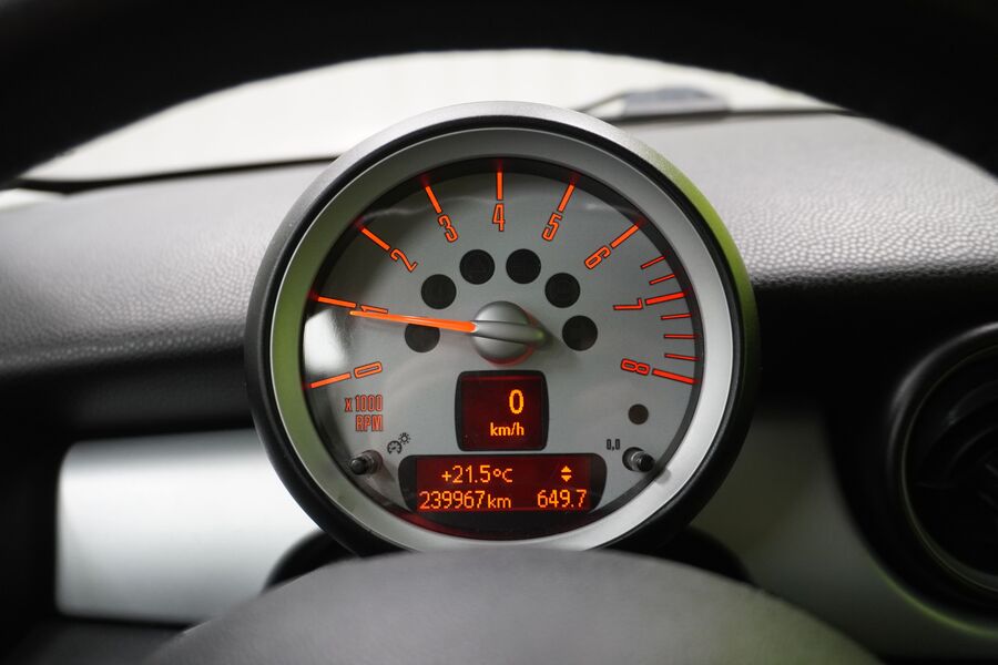 Mini Cooper vaihtoauto