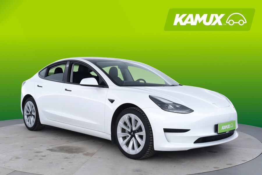Tesla Model 3 vaihtoauto