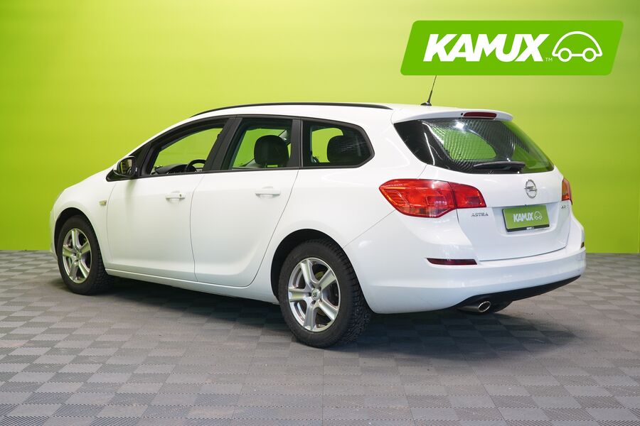 Opel Astra vaihtoauto