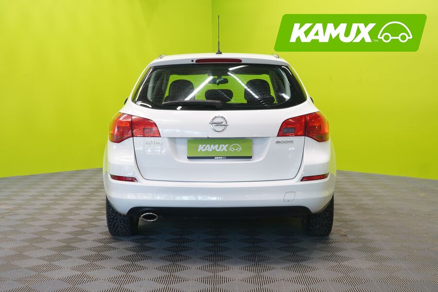 Opel Astra vaihtoauto