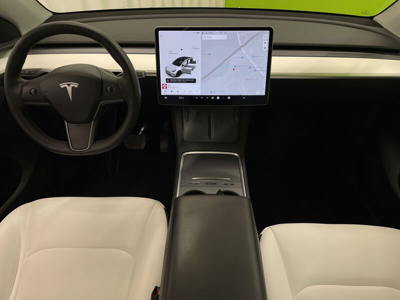 Tesla Model Y vaihtoauto