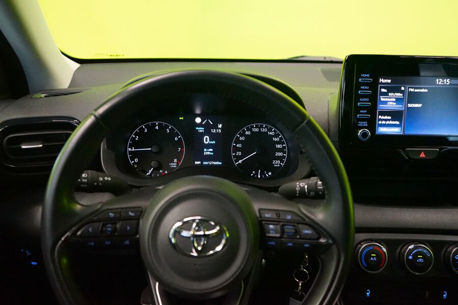 Toyota Yaris vaihtoauto