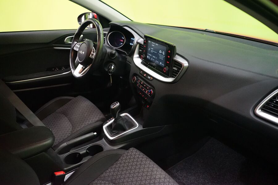 Kia Ceed vaihtoauto