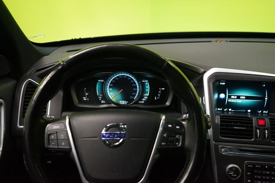 Volvo XC60 vaihtoauto