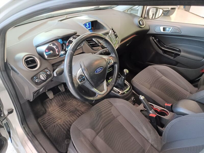 Ford Fiesta vaihtoauto