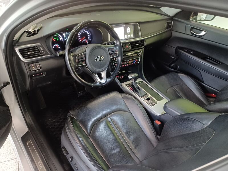 Kia Optima vaihtoauto
