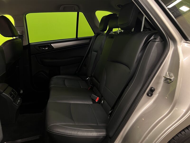 Subaru Outback vaihtoauto