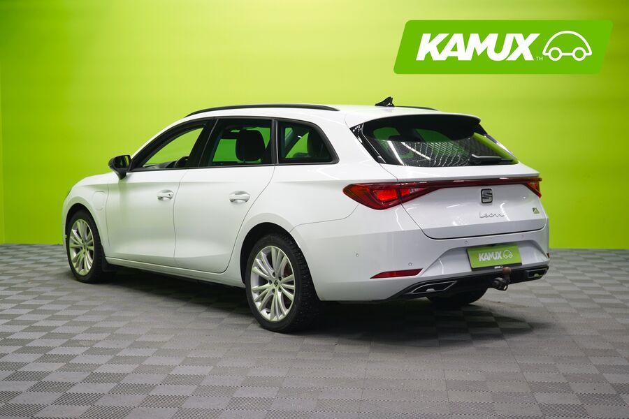 SEAT Leon Sportstourer vaihtoauto