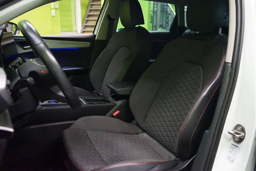 SEAT Leon Sportstourer vaihtoauto