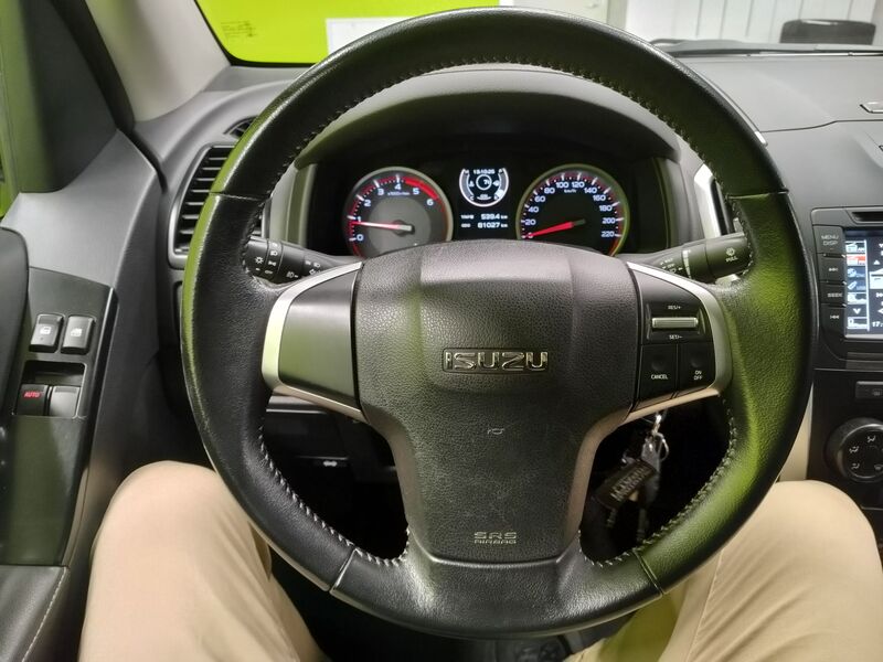 Isuzu D-Max vaihtoauto