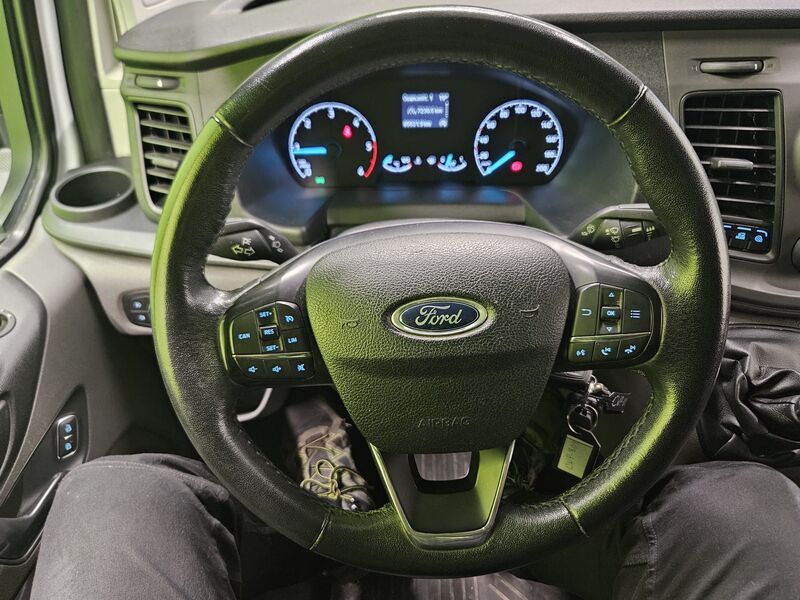 Ford Transit Custom vaihtoauto